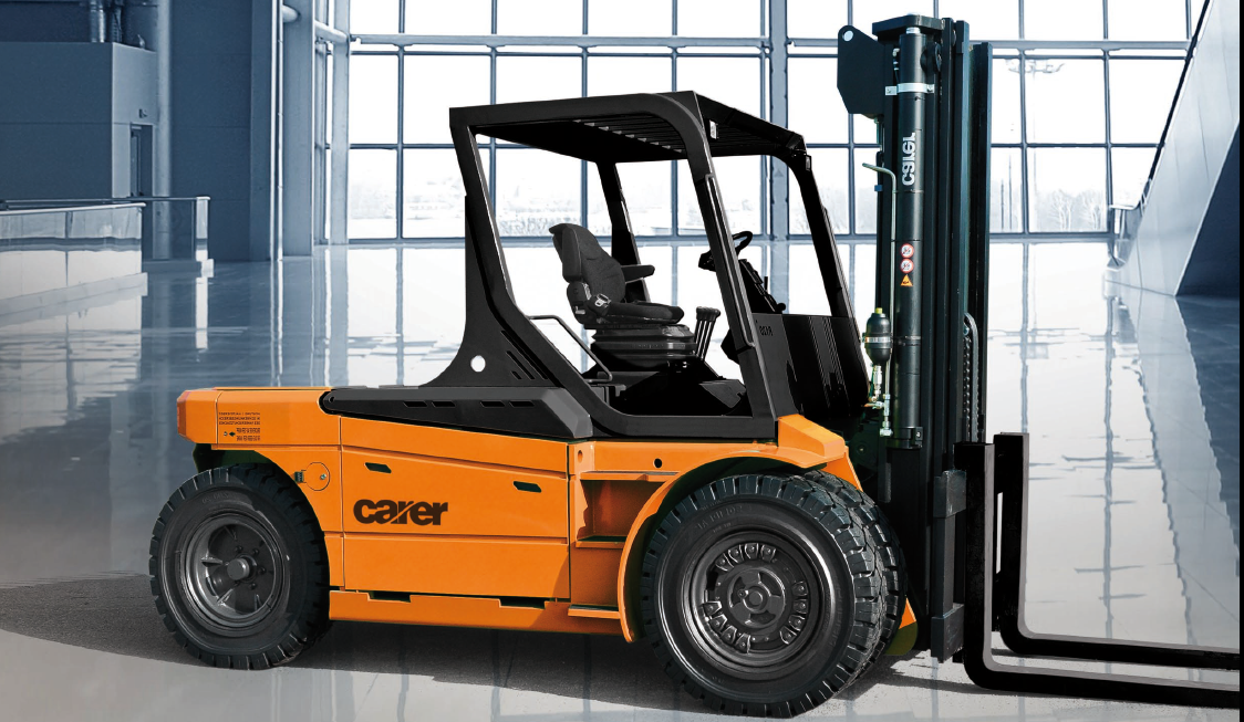 Электрический вилочный погрузчик Career