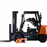Автопогрузчик Doosan NX - вид слева с открытым капотом