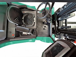 Электрический погрузчик вид сверху