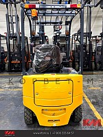 Электрический погрузчик CHL 1,5 т вид сзади