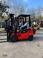 1.8 тонный авто погрузчик OXMI